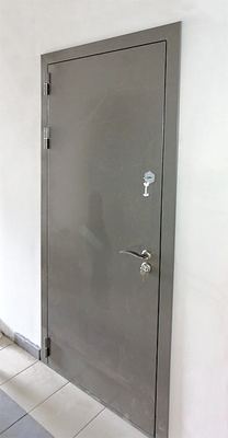 Входная дверь в квартиру (жилой дом, г. Истра) Входная дверь в квартиру (жилой дом, г. Истра)